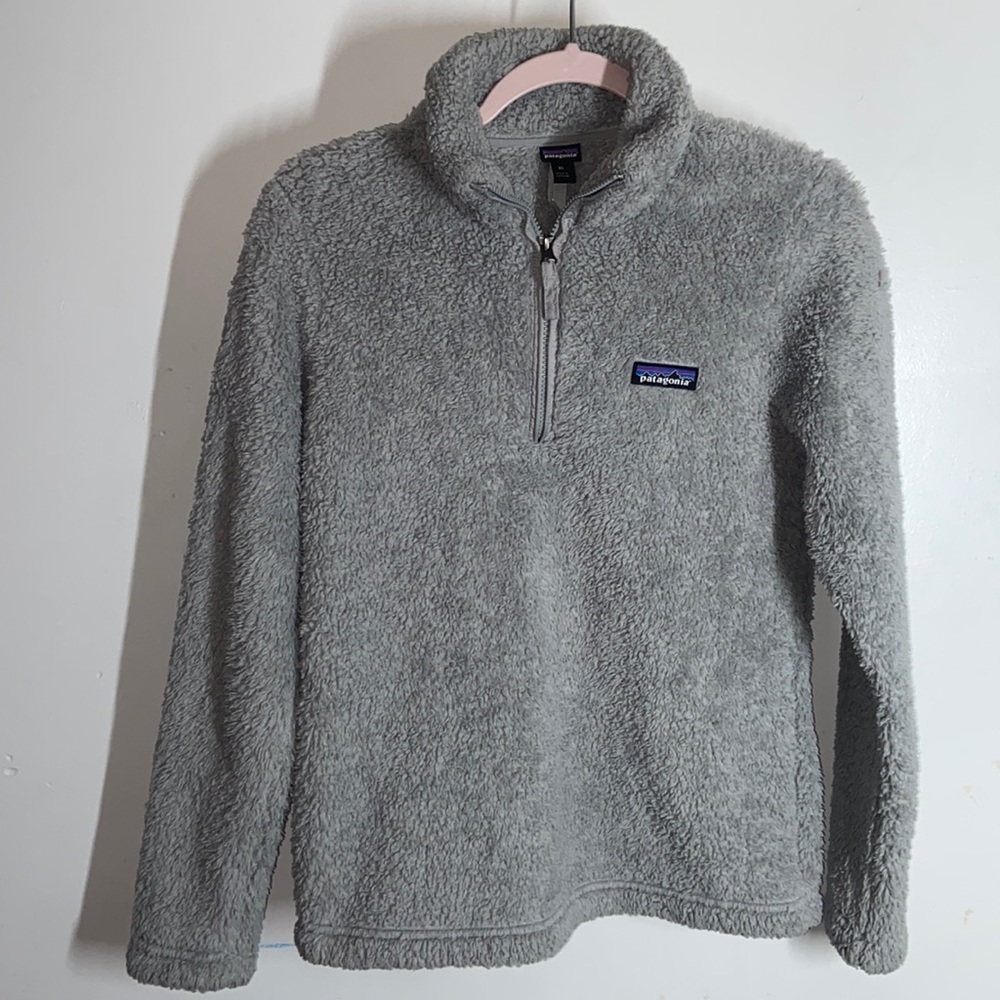 Patagonia Jacket Womens 1/4 Zip Pullover Fuzzy Fleece Gray XS Extra Soft & Cozy